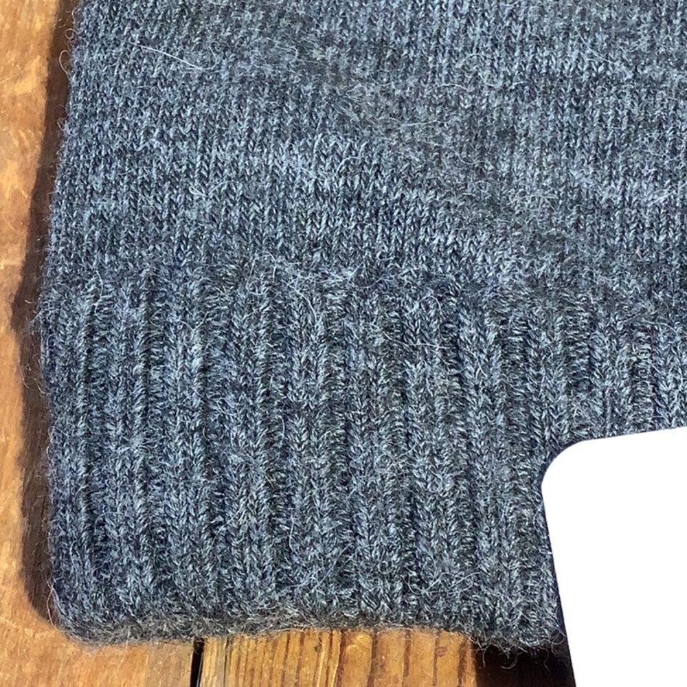 Pacas Alpaca Beanie - New! - Picture 3 of 3